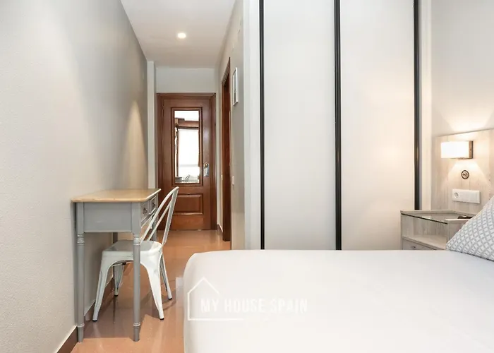 Playa Poniente Hotel Gijón