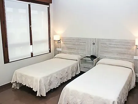 波尼连普拉亚酒店 酒店 希洪