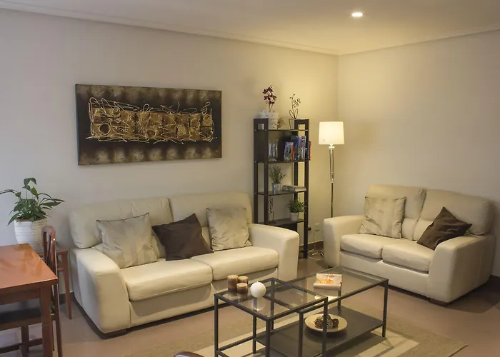 Playa Poniente Готель 2*