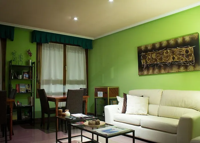 Playa Poniente Готель