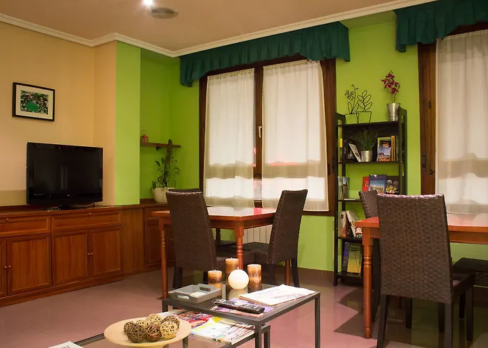 Playa Poniente Готель 2*